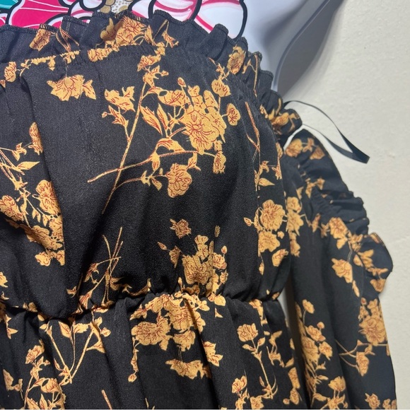 Shein Cold Shoulder Black Gold Floral Dress - Picture 3 of 5